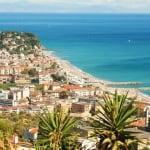 RELAX A VARAZZE Potrebbe essere un'immagine raffigurante Camogli