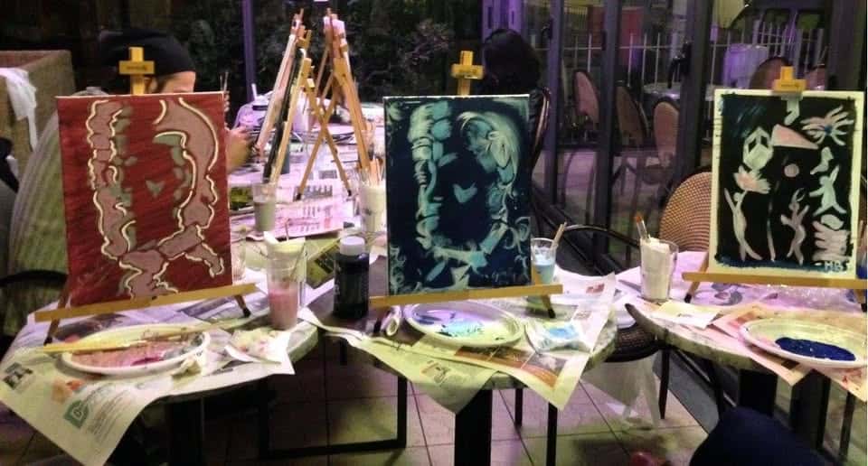 Potrebbe essere un contenuto artistico raffigurante testo