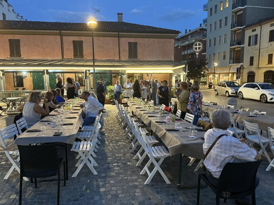 Evento Serata dei Single a Firenzuola D’Arda di Piacenza ! Locandina Serata dei Single a Firenzuola D’Arda di Piacenza ! - domenica 21 giugno ore 20:15 - 23:59