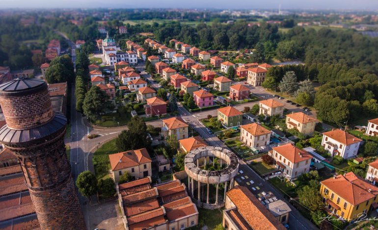Evento Tour Completo Speciale 2 Giugno 2026 A Crespi D’adda Locandina Tour Completo Speciale 2 Giugno 2026 A Crespi D’adda - martedì 2 giugno ore 10:00 - 17:15