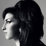 Udine Suona Amy Winehouse | Gran Concerto all’Auditorium Zanon Potrebbe essere un'immagine in bianco e nero raffigurante una o più persone e persone che sorridono