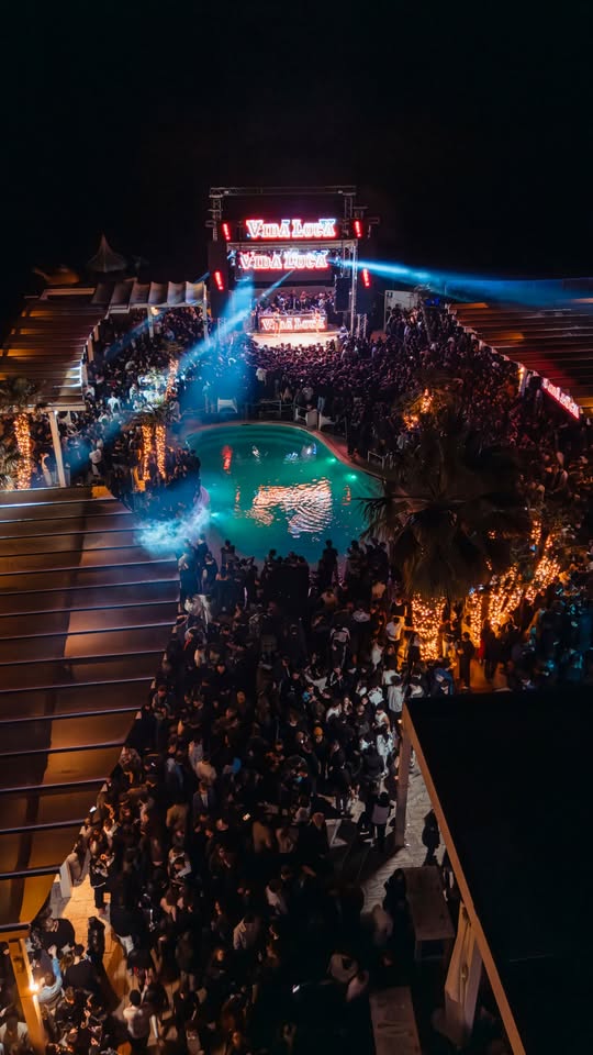 Evento Vidaloca Xxl – Notte Rosa 20 Giugno 2026 Locandina Vidaloca Xxl – Notte Rosa 20 Giugno 2026 - sabato 20 giugno ore 20:00 - 03:00