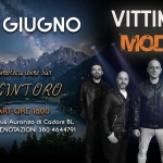 VITTIMEMODA’@BUCINTORO Potrebbe essere un'immagine raffigurante una o più persone e il seguente testo "20 GIUGNO VITTIME MODA' C ltributo Paninoteca wine bar BUCINTORO START ORE 18.00 Via Zardus Auronzo di Cadore BL INFO&PRENOTAZIONI 380 4644791 belive"