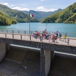 I MERCOLEDì DEL GIGANTE la diga dal basso e tour in battello I MERCOLEDì DEL GIGANTE la diga dal basso e tour in battello