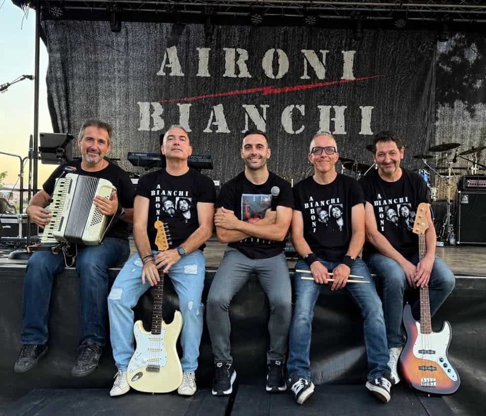 Evento Aironi Bianchi in concerto a Sant’Angelo di Gatteo (Fc) Locandina Aironi Bianchi in concerto a Sant’Angelo di Gatteo (Fc) - mercoledì 5 agosto ore 21:00 - 23:00