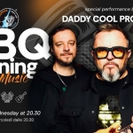 Daddy Cool Project 🧑🎤 & BBQ Evening @ La PACHECA 🍻 Daddy Cool Project & BBQ Evening – La PACHECA a Lazise (VR) il 3 giugno giugno - 26 agosto 2026