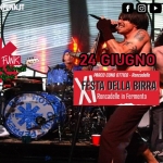 Get On Funk RHCP Tribute Live @FDB Roncadelle (BS) Potrebbe essere un'immagine raffigurante chitarra e il seguente testo "WHANNENKJE MEENKIT GATAG ปรง Rock f GEFONEFUN info-e-booking: nfo-e booking: 393483366310 3934 3366310 GETON FUNK ចែ៥ REDHorCMu,PEPE GETONFUNK Cmu PEPPE 24 GIUGNO PARCO CONO OTTICO Roncodelle FESTA DELLA BIRRA Roncadelle in Fermento"