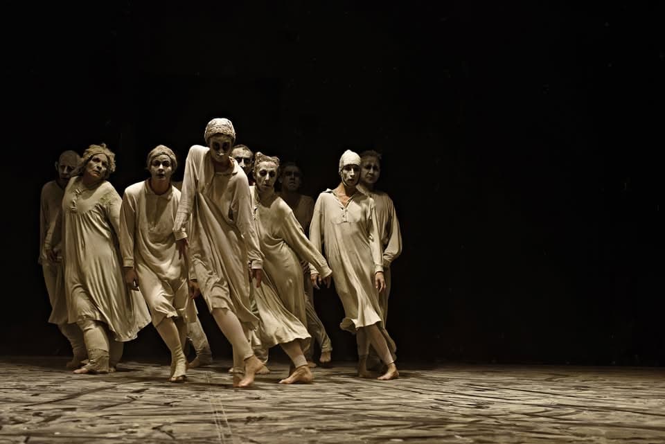 Evento Maguy Marin May B Locandina Maguy Marin May B - venerdì 4 settembre ore 20:30 - 22:30