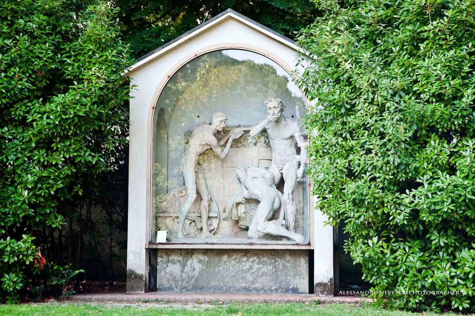 Evento Tour guidato a Milano Quadrilatero del Silenzio, un angolo di pace ricco di arte e memoria Locandina Tour guidato a Milano Quadrilatero del Silenzio, un angolo di pace ricco di arte e memoria - da sabato 18 luglio - sabato 8 agosto 2026 ore 18:00 ore 19:30