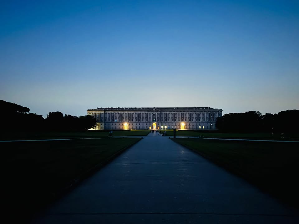 Evento Alba alla Reggia OFC Jean François Verdier & Stefania Argentieri Locandina Alba alla Reggia OFC Jean François Verdier & Stefania Argentieri - sabato 1 agosto ore 05:30 - 07:30