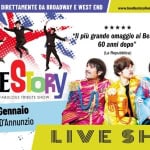 Immagine evento Beatlestory – Teatro D’Annunzio LT a Latina (LT) Potrebbe essere un contenuto di pop art raffigurante il seguente testo "www.beatiestorylive.com BEATLESTORY ل" più grande omaggio ai Beatles 60 anni dopo" (La Repubblica) UN CAST INTERNAZIONALE DIRETTAMENTE DA BROADWAY E WEST END G BEATLESTORY SHOW THE FABULOUS TRIBUTE Venerdì 22 Gennaio Latina Teatro D'Annunzio SGT PEPPER ANNIVERSARY 60 L順SO SIO SHI WI"