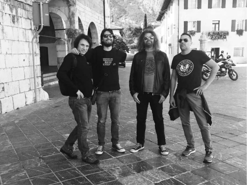 Evento Concerto con il gruppo Onde Anomale Locandina Concerto con il gruppo Onde Anomale - martedì 18 agosto ore 20:30 - 22:30