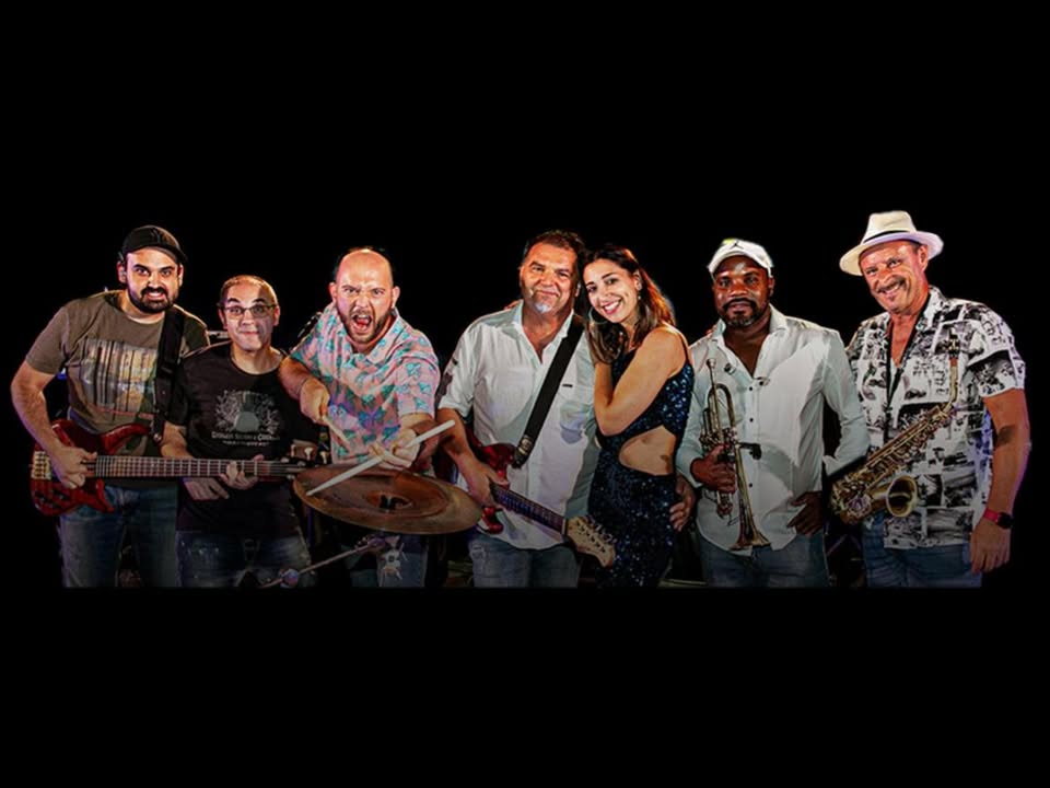 Evento Concerto dei Caramel Locandina Concerto dei Caramel - domenica 2 agosto ore 21:00 - 23:00
