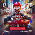 Immagine evento L’aperitivo Del Giovedi Piazza Vittorio Emanuele a Rovigo (RO) Potrebbe essere un contenuto grafico raffigurante lori lento e il seguente testo "ان GIO 02 LUG OZ မှ אלבות SUPERTRASH لحاص ROViGO! NENEENERT YOUNG ROVIGO ዊይ គាគទប LAMERUE SUMMER 2026 주A걸A l' aperi tivodel giovedì TUTTI GIOVEDI ESTATE Penes M Tranchin G0000 Always S.r.l. 500000 eTem PIAZZA VITTORIO EMANUELE ROVIGO ROVIGOINFOCITTA.it VOCE.ROVIGO ROVIGO voce DELTA RADIO"