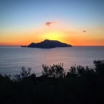 Immagine evento Punta Campanella aperi – trekking al tramonto a Massa Lubrense (NA) Punta Campanella aperi - trekking al tramonto a Massa Lubrense (NA) il 18 luglio 2026