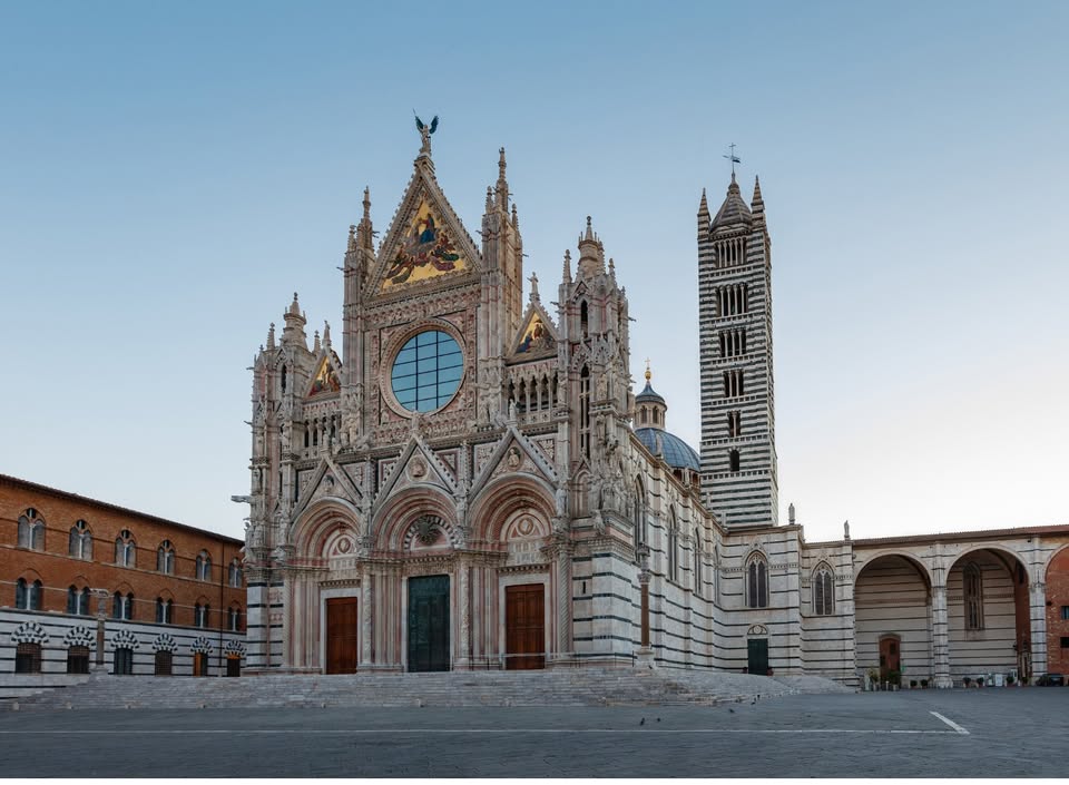 Evento SIENA SVELATA un Duomo di marmi policromi, di colori stupefacenti, di mani sapienti Locandina SIENA SVELATA un Duomo di marmi policromi, di colori stupefacenti, di mani sapienti - sabato 5 settembre ore 07:00 - 19:00