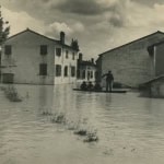 Immagine evento Simone Maretti in “Rompere gli argini. La comunità e le esondazioni del Secchia” a Carpi (MO) Nessuna descrizione della foto disponibile.