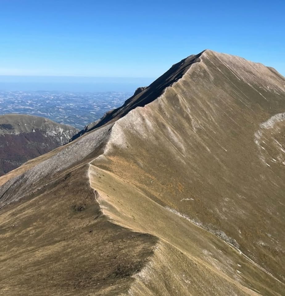 Evento Wild Sibillini Valle Ambro E Mt. Priora Tra Gole, Creste E Vette Locandina Wild Sibillini Valle Ambro E Mt. Priora Tra Gole, Creste E Vette - da sabato 29 agosto - domenica 30 agosto 2026 ore 08:30 ore 17:00
