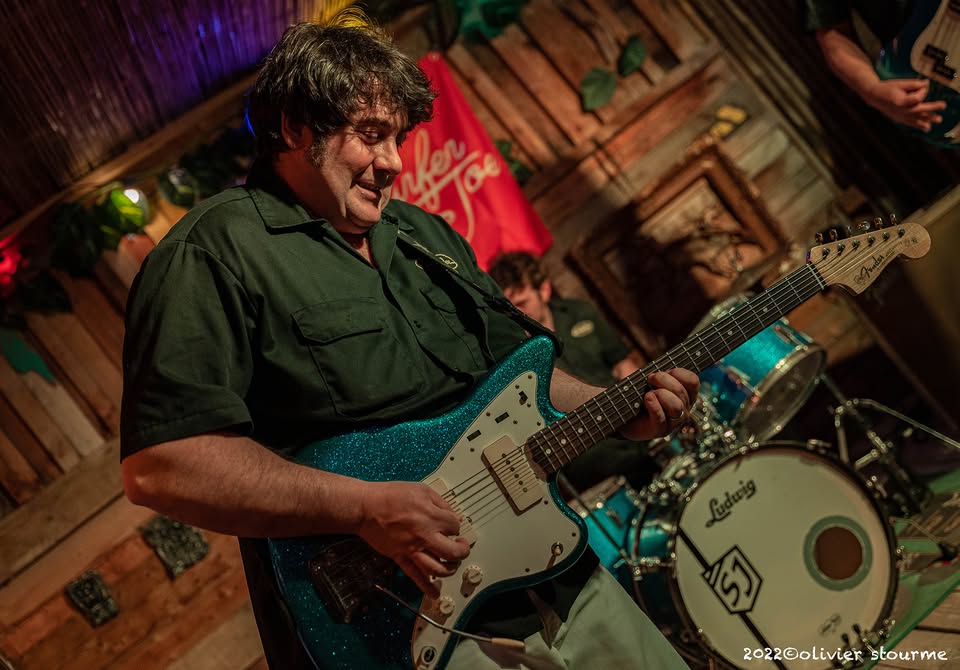 Evento 20° Anniversary Of Scarlatti Caffe’ With Surfer Joe Locandina 20° Anniversary Of Scarlatti Caffe’ With Surfer Joe - sabato 18 marzo ore 22:00 - 00:00