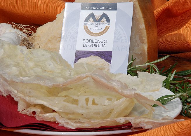 Evento 47º Sagra del Borlengo di Guiglia 1° weekend Locandina 47º Sagra del Borlengo di Guiglia 1° weekend - da sabato 13 maggio - domenica 14 maggio 2017 ore 18:30 ore 23:00