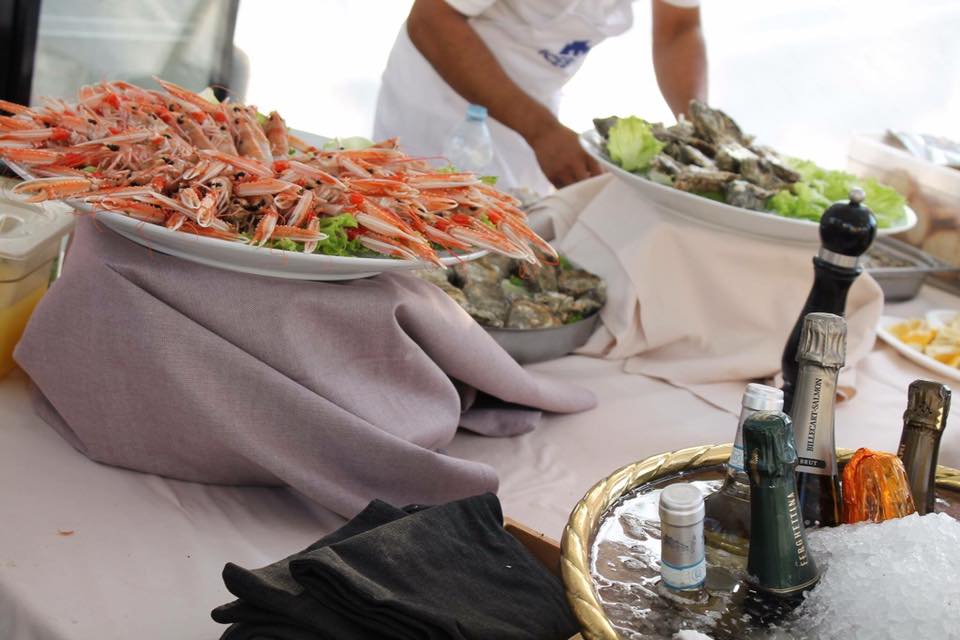 Evento Calici in Piazza Locandina Calici in Piazza - da sabato 27 agosto - domenica 28 agosto 2016 ore 18:00 ore 21:00