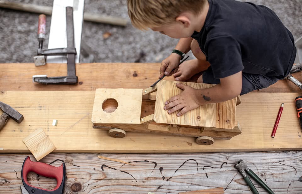 Evento Corso dopo scuola falegnameria e cesteria Locandina Corso dopo scuola falegnameria e cesteria - martedì 13 ottobre ore 16:30 - 17:30