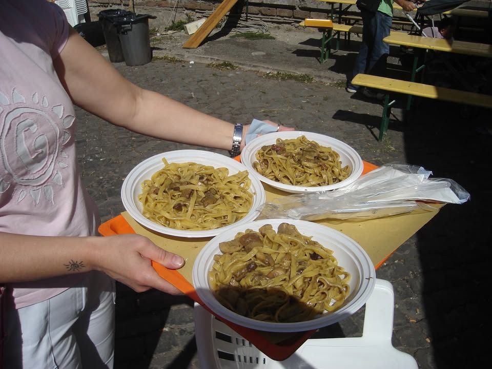 Evento Dodicesima Sagra del Fungo Porcino di Oriolo Romano Locandina Dodicesima Sagra del Fungo Porcino di Oriolo Romano - da venerdì 11 settembre - domenica 20 settembre 2015 ore 19:00 ore 23:59