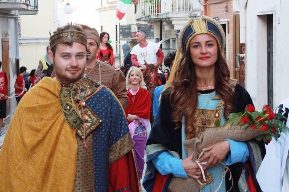 Evento L’arrivo Del Re – Festeggiamenti Alla Domus Locandina L’arrivo Del Re – Festeggiamenti Alla Domus - mercoledì 9 agosto ore 11:00 - 17:00