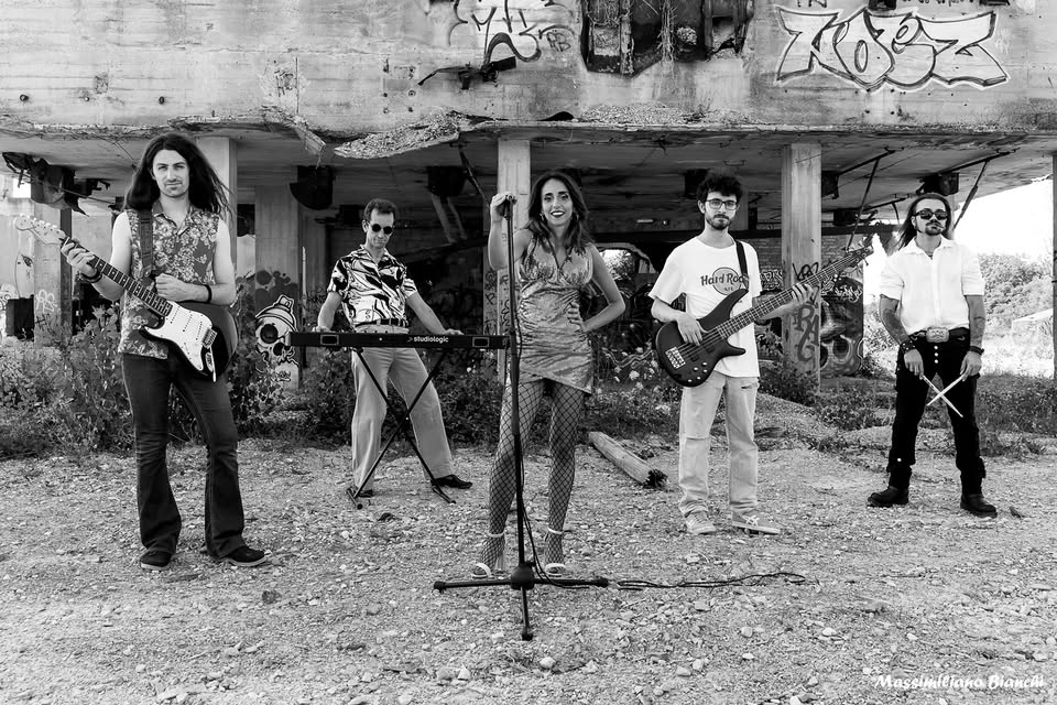 Evento Rock in Madrid! Locandina Rock in Madrid! - sabato 1 giugno ore 21:00 - 23:00