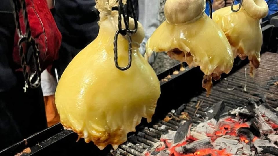 Evento Sagra del Caciocavallo Impiccato e del Pittulone. San Sossio di Serino (AV) Locandina Sagra del Caciocavallo Impiccato e del Pittulone. San Sossio di Serino (AV) - da venerdì 7 agosto - domenica 9 agosto 2026 ore 19:00 ore 23:59