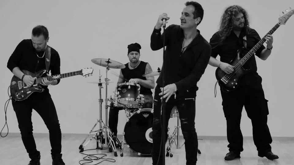 Evento Tempi Imperfetti live 2019 Locandina Tempi Imperfetti live 2019 - sabato 1 giugno ore 21:30 - 23:59
