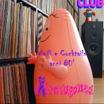 Immagine evento eXtravaganza dj set – Vinili e Cocktail anni ’80 a Pavullo nel Frignano (MO) May be pop art of text that says 'LMO CLUB nd Vinili e Cocktails anni 80' กว๘าส๕๕ Sab .19/9 19 Serata a Vinili anni 80 f eXtravaganza nights dintorni LIMO Ore 20.30/2L 20.30 Club, Pavello (Mo) CLUB'