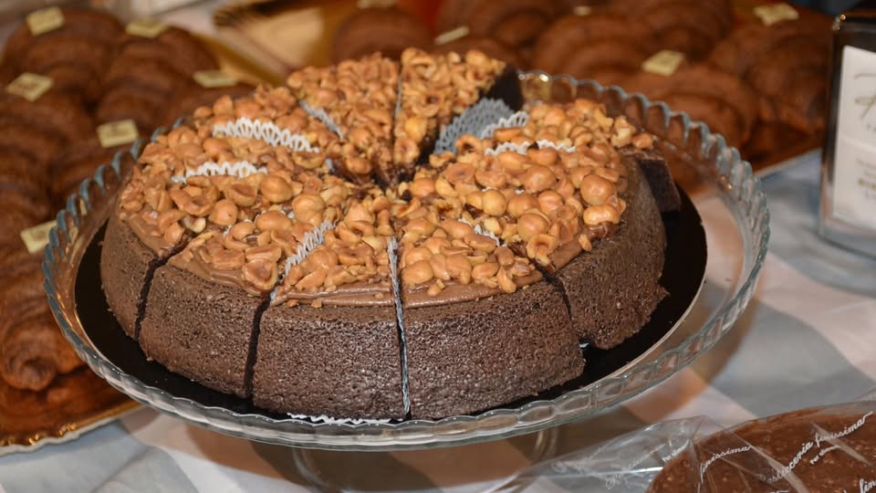 Evento Il Nocciolo e la Strada dei Forni. Marzano di Nola (AV) Locandina Il Nocciolo e la Strada dei Forni. Marzano di Nola (AV) - da venerdì 25 settembre - sabato 26 settembre 2026 ore 18:00 ore 23:59