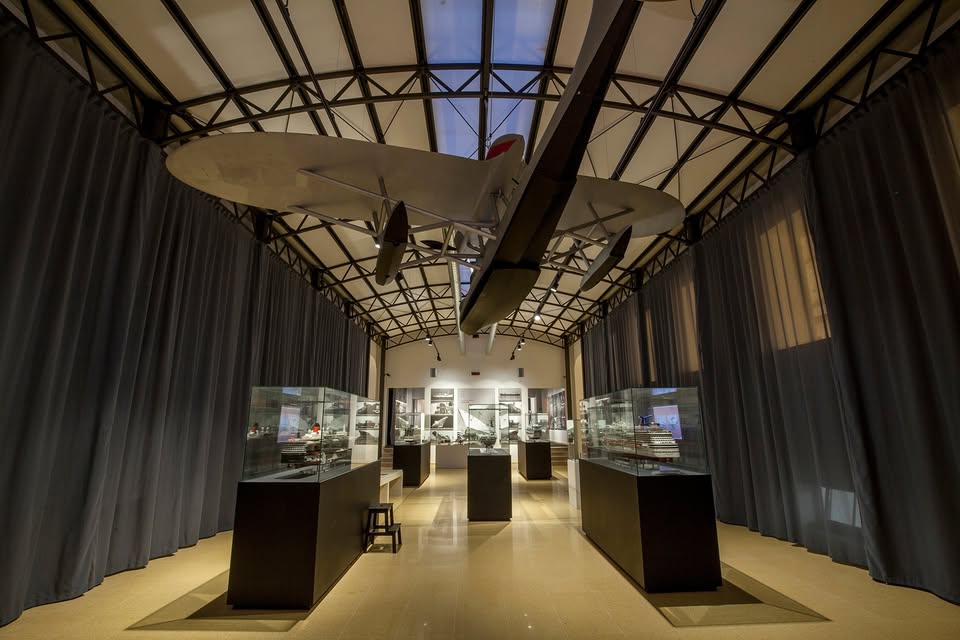 Evento Laboratorio “Non le credevano fatte d’argento” Rassegna “Cose, cos’è?” Locandina Laboratorio “Non le credevano fatte d’argento” Rassegna “Cose, cos’è?” - sabato 3 ottobre ore 16:30 - 18:30