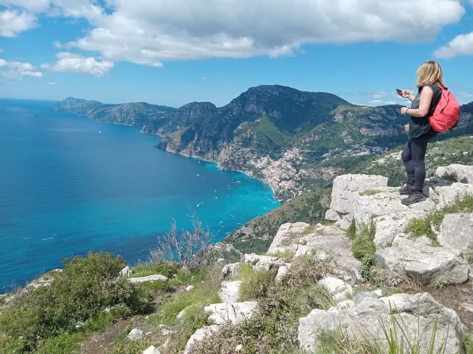 Evento Trekking Del Sentiero Degli Dei – Da Bomerano A Nocelle Locandina Trekking Del Sentiero Degli Dei – Da Bomerano A Nocelle - sabato 8 maggio ore 08:30 - 10:30