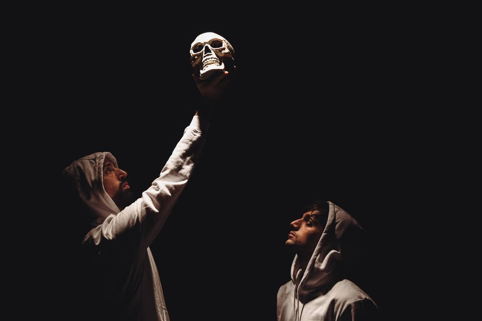Evento Cartocci Sonori Rap – Requiem Al Poeta Visioni, Rovigo 2026 Locandina Cartocci Sonori Rap – Requiem Al Poeta Visioni, Rovigo 2026 - domenica 20 dicembre ore 18:00 - 20:00